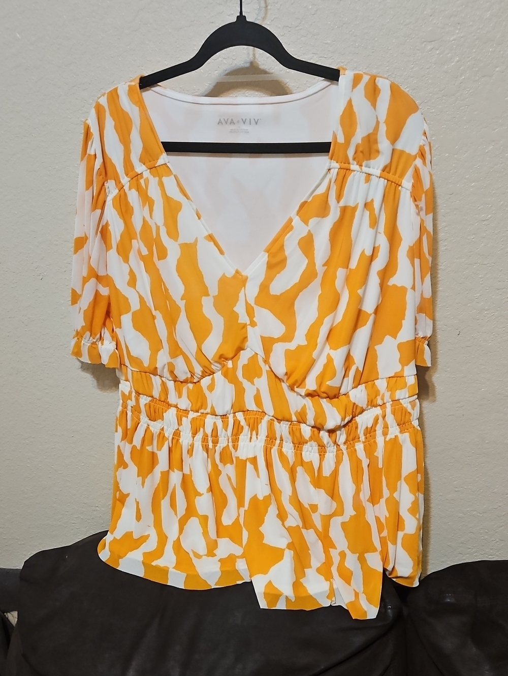 Ava & Viv Yellow and White Printed Wrap V-Neck Peplum Top